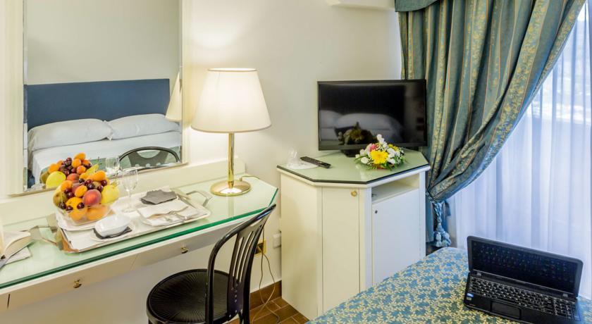 Grande Albergo Ποτέντσα Εξωτερικό φωτογραφία