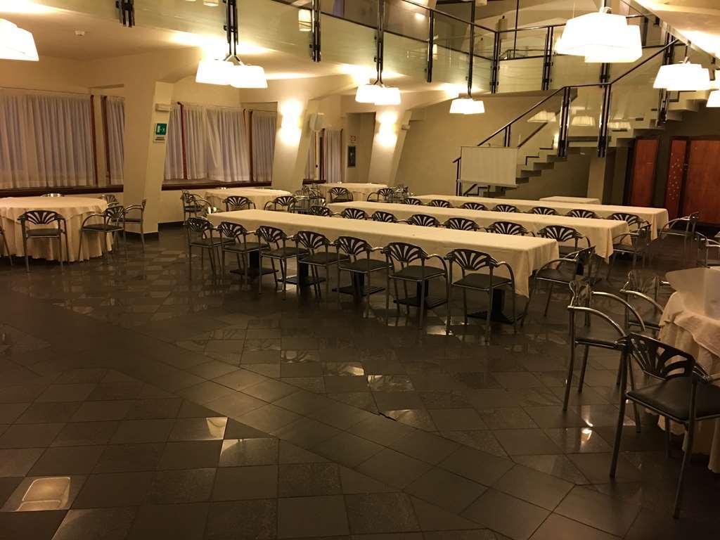 Grande Albergo Ποτέντσα Ανέσεις φωτογραφία