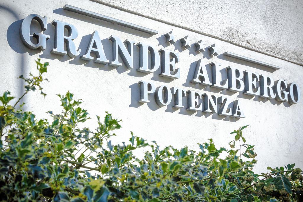 Grande Albergo Ποτέντσα Εξωτερικό φωτογραφία
