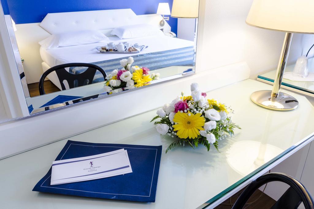 Grande Albergo Ποτέντσα Εξωτερικό φωτογραφία