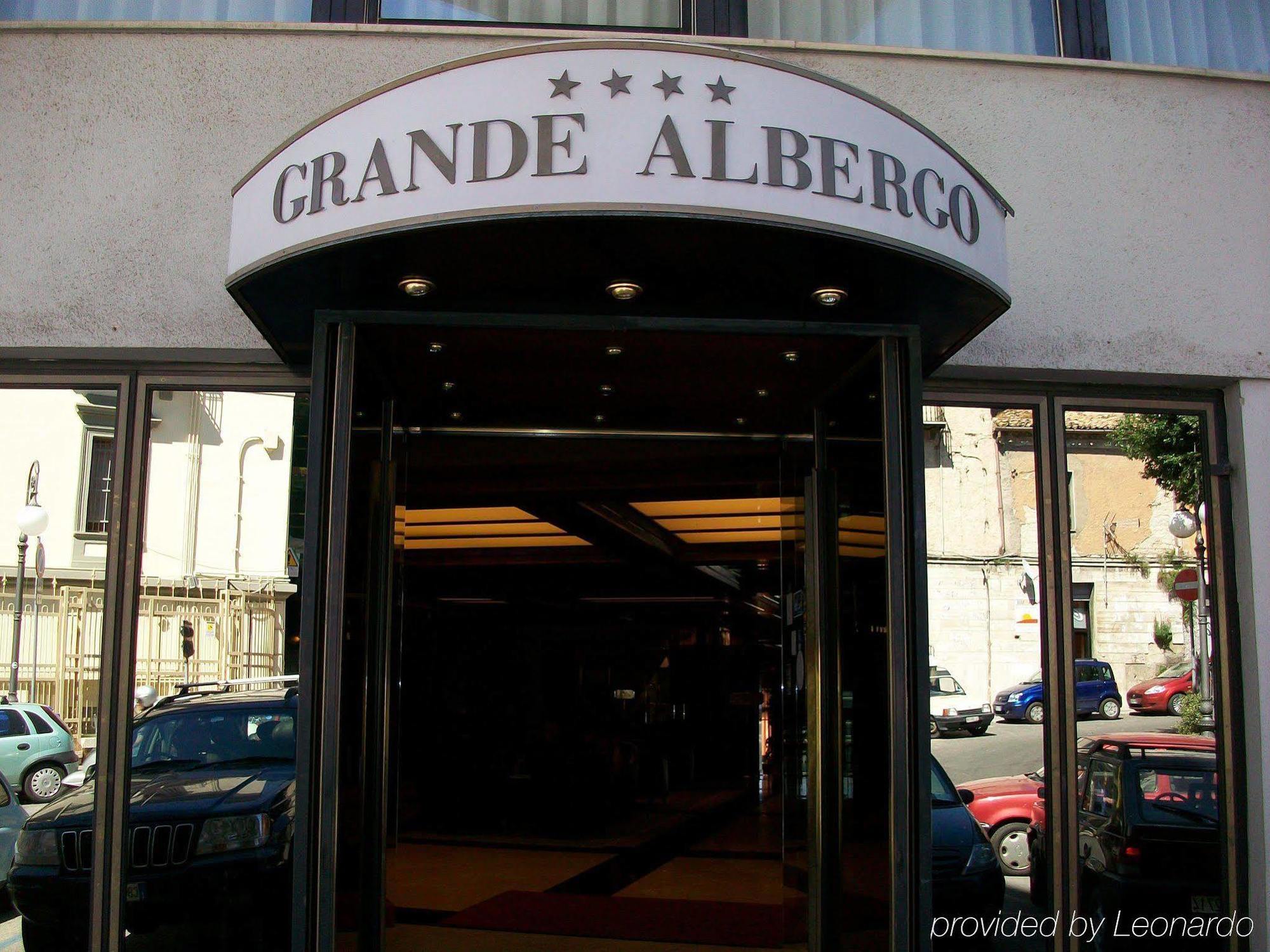 Grande Albergo Ποτέντσα Εξωτερικό φωτογραφία